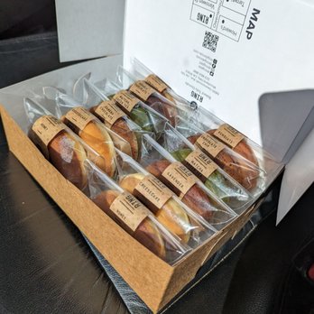 Ring Donuts - Dozen Donuts - Donuts Near Me - Los Angeles, California