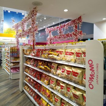 Oomomo - Chips. - Discount Store Near Me - Markham, Ontario