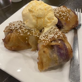Kanin Club - Turon a la mode - Filipino Near Me - Muntinlupa, NCR