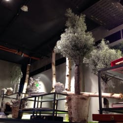 Henry - Good food. Good Ambiance