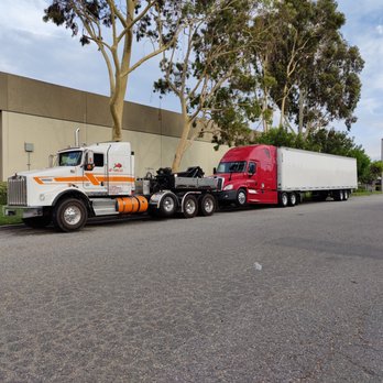 Alberto's Towing - Roadside Assistance Near Me - Fullerton, California