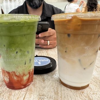Pura Vida Miami - ICED STRAWBERRY MATCHA and vanilla ICED LATTE - Breakfast & Brunch Near Me - Costa Mesa, California