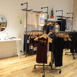 Red’s Threads Athleisure Boutique