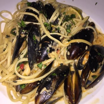 The Attic - Curry Mussels and pasta - Breakfast & Brunch Near Me - Long Beach, California