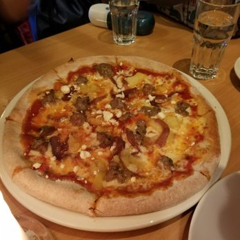 Rent Mel Bakeri og Pizzeria - Pizza Near Me - Oslo, 03 Rent Mel Bakeri og Pizzeria - Pizza Near Me - Oslo, 03