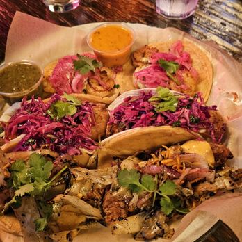 Broken English Taco Pub - The Loop - Mexican Near Me - Chicago, Illinois