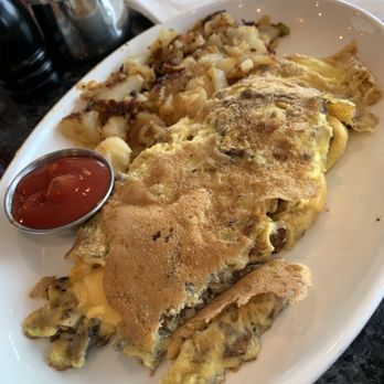 Sunrise Diner - Cheese and mushroom omelette - Diners Near Me - Wantagh, New York Sunrise Diner - Cheese and mushroom omelette - Diners Near Me - Wantagh, New York