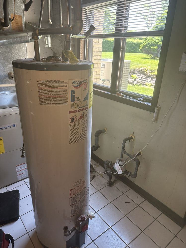 Slide of 1st Choice Building Maintenance