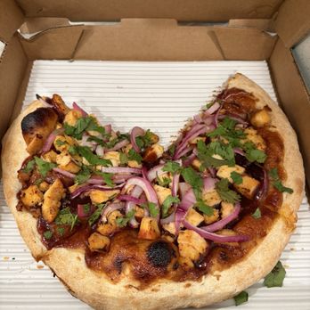 Ameci Pizza Kitchen - Glendale - Barbecue chicken pizza with no cheese - Pizza Near Me - Glendale, California Ameci Pizza Kitchen - Glendale - Barbecue chicken pizza with no cheese - Pizza Near Me - Glendale, California
