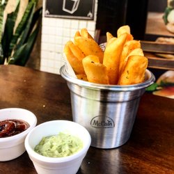 Djalma Burger Bistrô - Batata Canoa