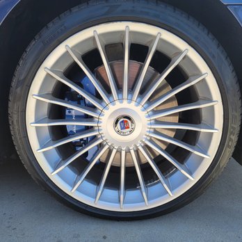 Resurrect Wheel Recon - Close up after - Wheel & Rim Repair Near Me Resurrect Wheel Recon - Close up after - Wheel & Rim Repair Near Me