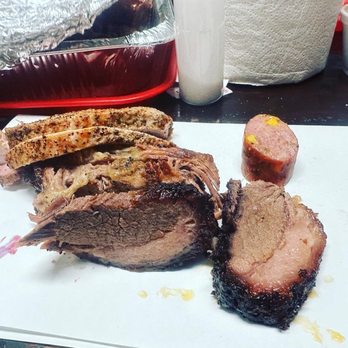 Cooper's Old Time Pit Bar-B-Que - Brisket is amazing - Barbeque Near Me - Llano, Texas Cooper's Old Time Pit Bar-B-Que - Brisket is amazing - Barbeque Near Me - Llano, Texas