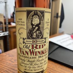 29 NEAT - Old Rip Van Winkle 10 Year!