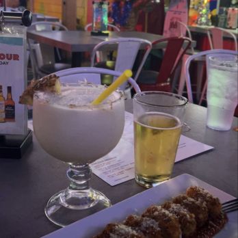 Hogan's Hangout - Sports Bars Near Me - Clearwater, Florida Hogan's Hangout - Sports Bars Near Me - Clearwater, Florida