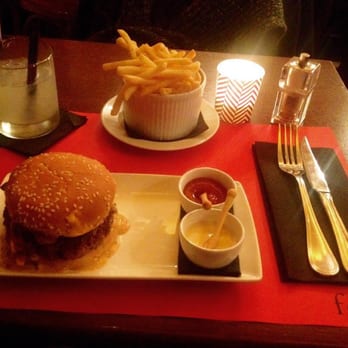 Ferdi - Margarita , fries, and Mac Ferdi with bacon, heavenly - French Near Me - Paris, 75