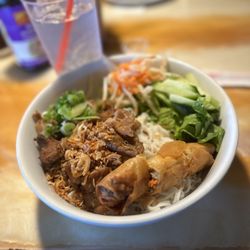 Rollz Vietnamese