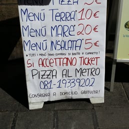 I'm not a retard and can clearly see that they didn't indicate that this deal is only on certain  days. Note my pizza on top.