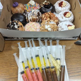 BAD Bakers - Natomas - Dozen Fancy - Bakeries Near Me - Sacramento, California