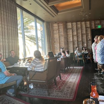 LSXO - interior - Vietnamese Near Me - Huntington Beach, California LSXO - interior - Vietnamese Near Me - Huntington Beach, California