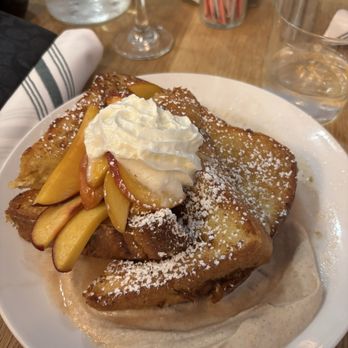 Blondie - Peaches and Cream French Toast - Cocktail Bars Near Me - Philadelphia, Pennsylvania