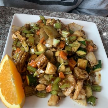 Lee's Chinese Restaurant - Kung Pao Shrimp & Scallops - Chinese Near Me - Lincoln City, Oregon Lee's Chinese Restaurant - Kung Pao Shrimp & Scallops - Chinese Near Me - Lincoln City, Oregon