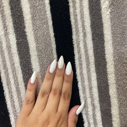 Q Nails