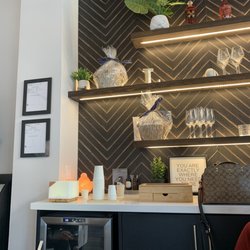 Leela Eco Spa - Oakville - Reception and waiting area