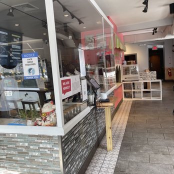 Tsaocaa - Inside - Bubble Tea Near Me - Philadelphia, Pennsylvania