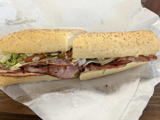 Parentons Poboys by null