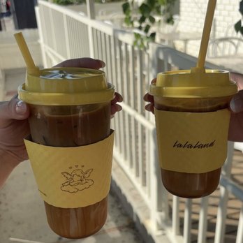 La La Land - Upside down lattes - Coffee & Tea Near Me - Houston, Texas La La Land - Upside down lattes - Coffee & Tea Near Me - Houston, Texas