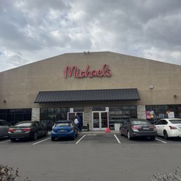 Exterior outside entrance of Michaels - San Leandro, California Exterior outside entrance of Michaels - San Leandro, California