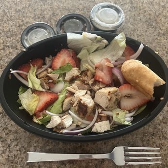 Applebee's Grill + Bar - Sports Bars Near Me - Yucca Valley, California