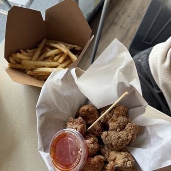 Dr T House - Popcorn chicken, Crispy French Fries - Bubble Tea Near Me - Santa Monica, California Dr T House - Popcorn chicken, Crispy French Fries - Bubble Tea Near Me - Santa Monica, California