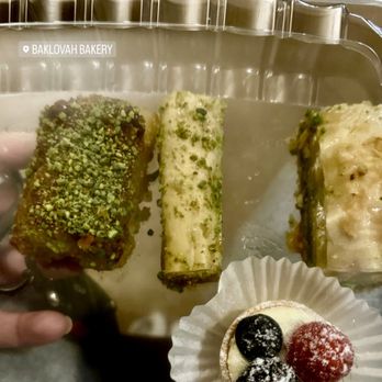 Baklovah Bakery - Desserts Near Me - San Antonio, Texas