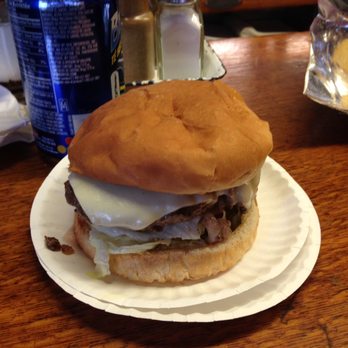 Casey's Diner - Cheeseburger - Also very good. - Diners Near Me - Natick, Massachusetts