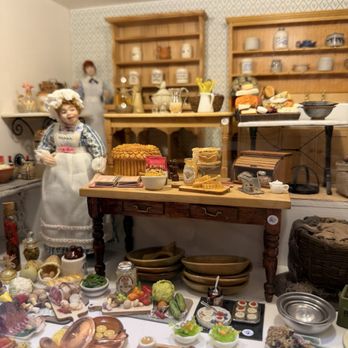 Tiny Doll House - dinner options - Hobby Shops Near Me - New York, New York Tiny Doll House - dinner options - Hobby Shops Near Me - New York, New York