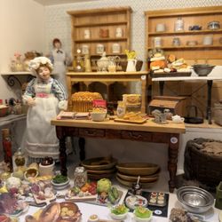 Tiny Doll House