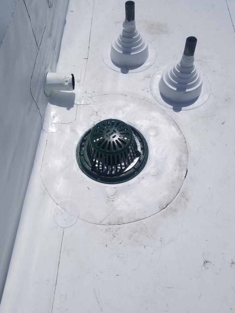 Slide of Nick’s Roofing