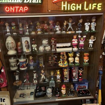 The Retro Attic - Vinyl Records Near Me - Akron, Ohio