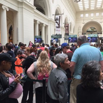 Field Museum - The wait was almost 2 hours to get into the Museum. - Museums Near Me - Chicago, Illinois Field Museum - The wait was almost 2 hours to get into the Museum. - Museums Near Me - Chicago, Illinois