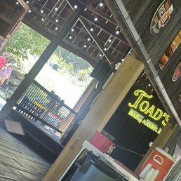 Toads Bar & Grill
