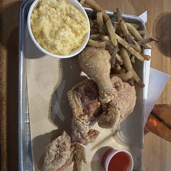 Dirk’s - Gluten free bone-in fried chicken - Cocktail Bars Near Me - Lubbock, Texas