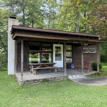 Countryside Cottages - Woodbrook cabin - Hotels Near Me - Bartonsville, Pennsylvania