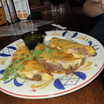 Besito Mexican Restaurant - BIRRIA TACOS - Bars Near Me - Tampa, Florida Besito Mexican Restaurant - BIRRIA TACOS - Bars Near Me - Tampa, Florida