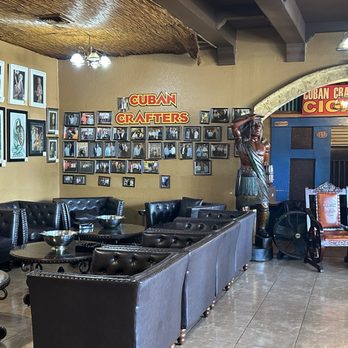Cuban Crafters Cigars - Sitting area - Tobacco Shops Near Me - Miami, Florida