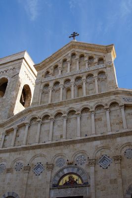 Cattedrale di Santa Maria Assunta e Santa Cecilia by null