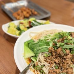 Xi'an Noodles - Dan Dan noodles
