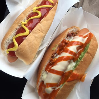 Harry's Cafe de Wheels - Newcastle - Hotdog and hotdog de wheels - Coffee & Tea Near Me - Newcastle, NSW
