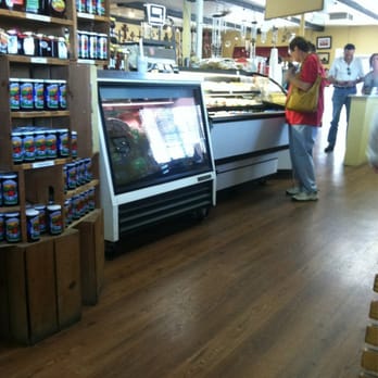 Dudley's Bakery - Dudley's has a deli/restaurant with tasty meals. - Delis Near Me - Santa Ysabel, California