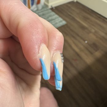 Modern Nails - It has NOT even been a week since completing this fullset visit...I've NEVER had one complaint until NOW. - Nail Salons Near Me - Olympia, Washington Modern Nails - It has NOT even been a week since completing this fullset visit...I've NEVER had one complaint until NOW. - Nail Salons Near Me - Olympia, Washington